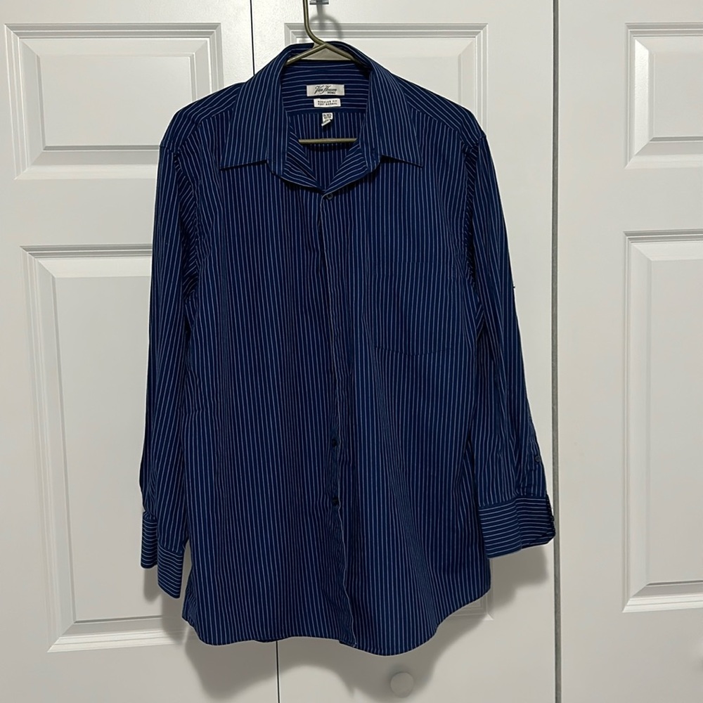 Van Heusen Originals Regular Fit Dress Shirt 16-16 1/2 32/33